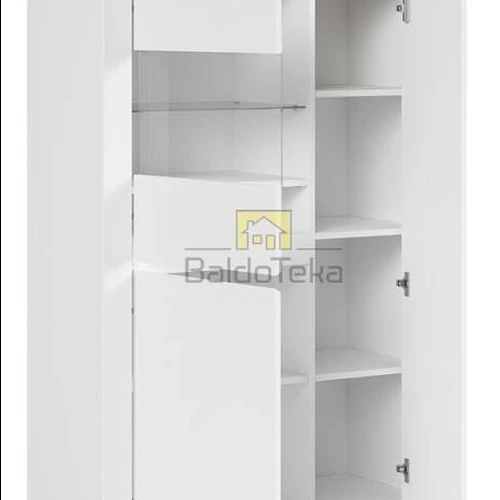 Ąžuolo Wotan stalviršiu aprūpinta spinta su tylaus uždarymo sistema