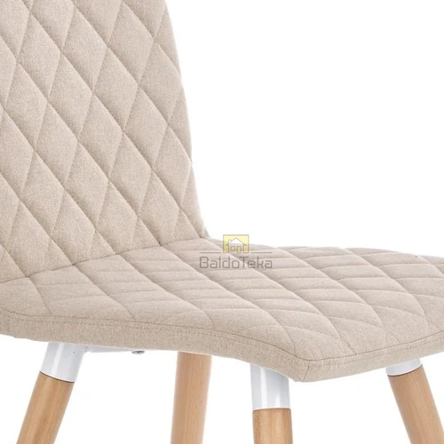 Biežinės spalvos kėdės – puikus interjero akcentas