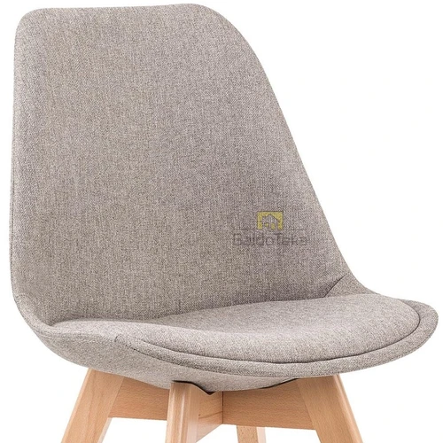 Ergonominė kėdė su reguliuojamu aukščiu