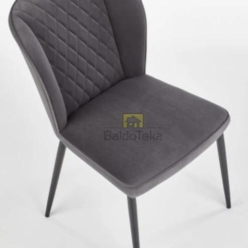 Moderni velvetinė kušetė su tvirtu metaliniu pagrindu