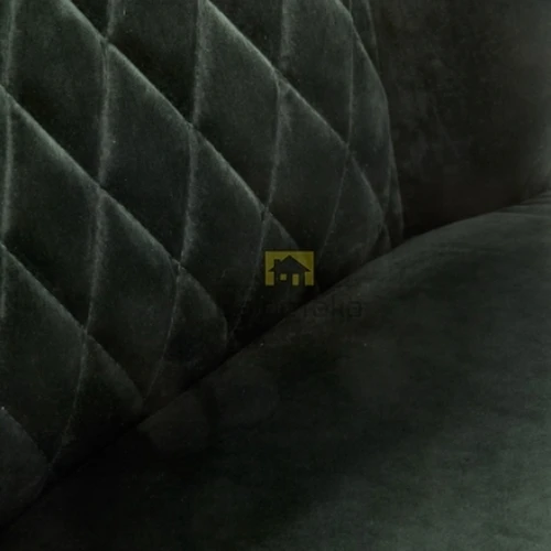 Kušetė su minkštu velvetiniu audiniu ir patvariu metaliniu karkasu