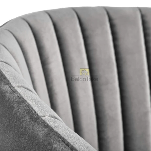 Patogi veliūrinė kėdė su 100 kg apkrova