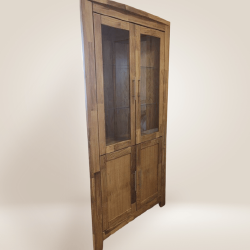 Trikampės prizmės formos indauja su LED apšvietimu