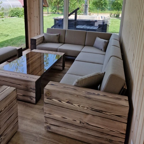 Kampinė lauko sofa 2.25m x 2.85m, deginta mediena ¦ TIMBER - Foteliai, sofos