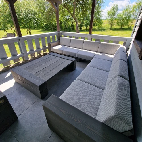 Tvirti Timber lauko baldai – kampinė sofa
