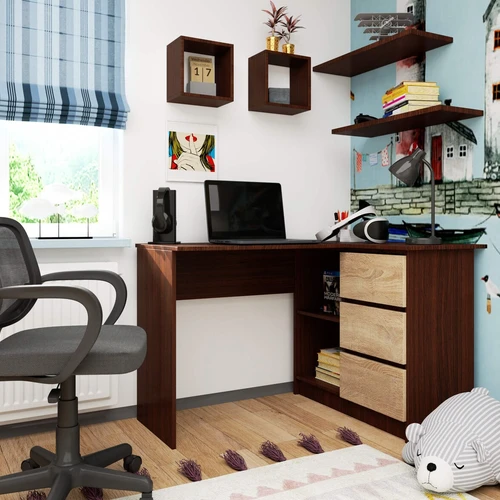 Kokybiškas ąžuolo spalvos stalas su atsparia dilimui danga