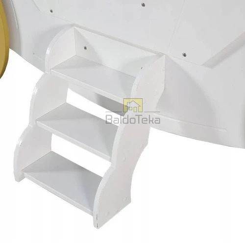 Elegantiška balta lova su tvirta konstrukcija |