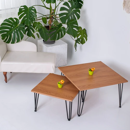 Mažas staliukas „ROMANTIKA“ – tik 100€, idealus kambariukui!