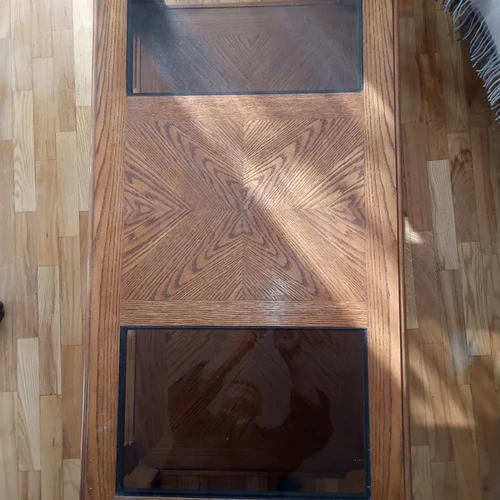 Kokybiškas naudotas staliukas 120x60 cm