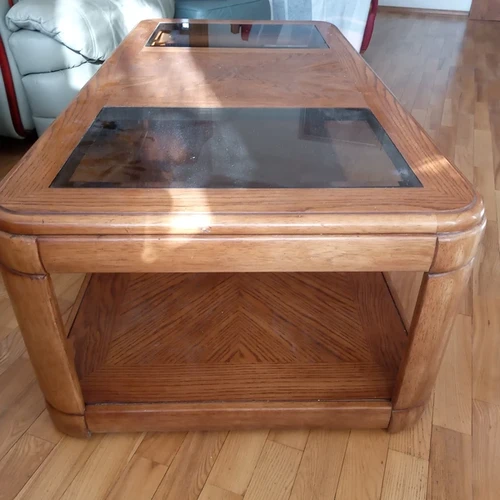 Kavos-žurnalinis staliukas