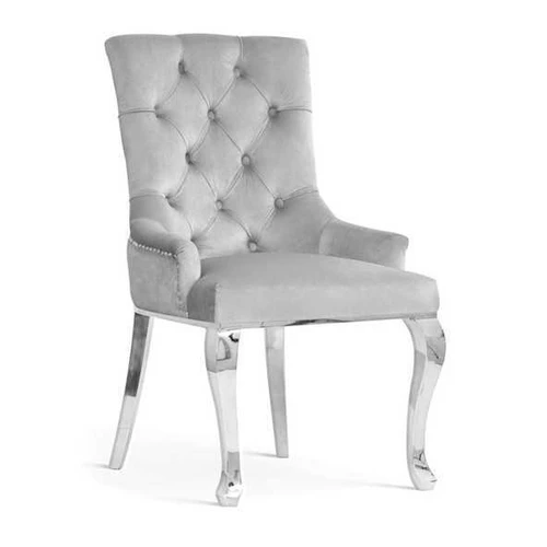 Minkšta ir patogi kėdė su moderniu dizainu