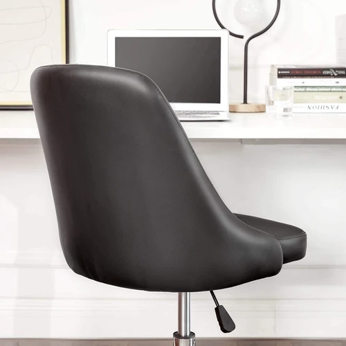 Kėdės su atsarginiais varžtais