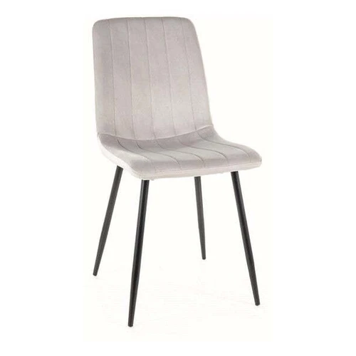 Erdvūs spintos – tvarkingumas ir stilingas dizainas