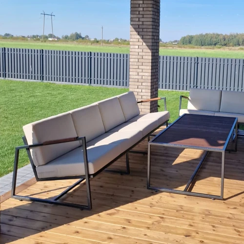 Atspari drėgmei lauko sofa su metalo rėmu