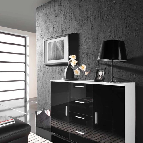 Praktiška spinta su patogia plastikine rankena