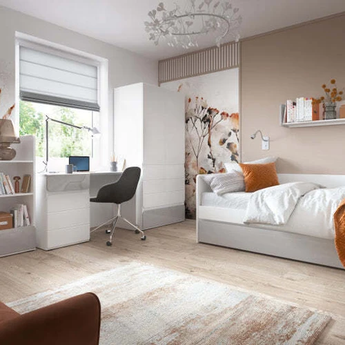 Stalas 126x77x41,6 cm – stilingas ir funkcionalus