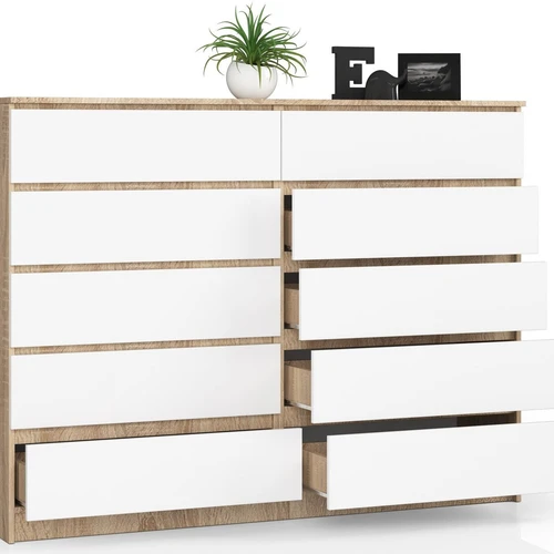 Skandinaviško stiliaus komoda su sonoma ąžuolo ir baltų fasadų deriniu