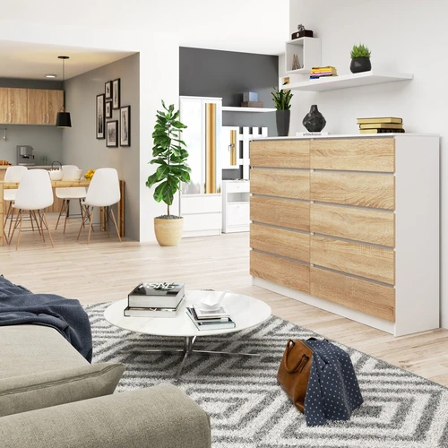 Komoda su metaliniais kreiptuvais ir trinčiai atsparia danga