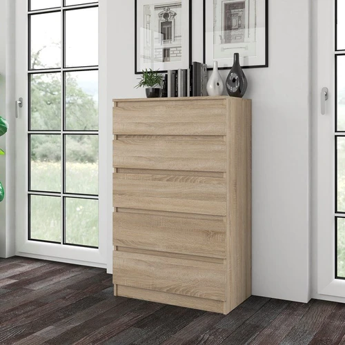 Patvari komoda iš MDP su dideliu atsparumu