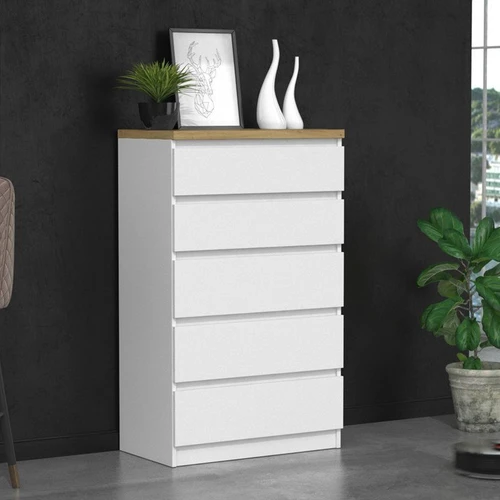 Balta komoda su ruda viršutine dalimi