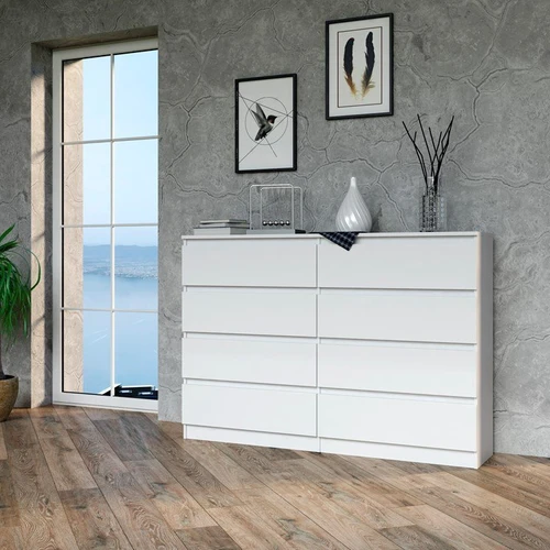 Tvarkinga komoda su ritininiais bėgeliais