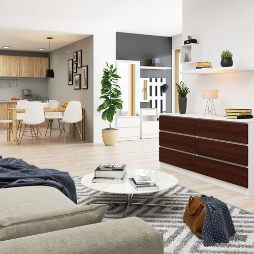 Moderni komoda su metaliniais kreiptuvais