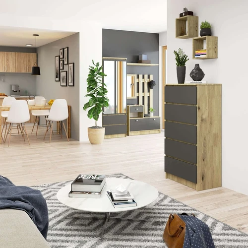 Lengvai surenkama komoda