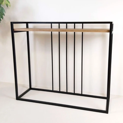 Vietą taupantis baldas smulkiems daiktams ir dekoracijoms