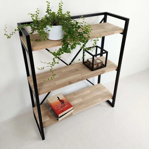 Elegantiška konsolinė lentyna, puikiai tinkanti prieškambariui, svetainei ar miegamajam