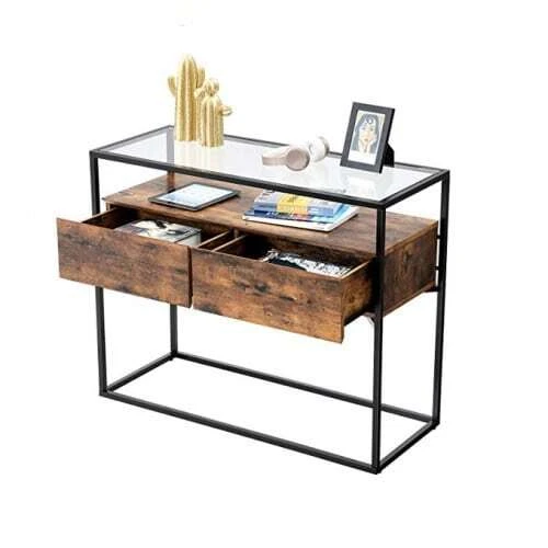 Tvirtas stiklo paviršius ir geležinis rėmas