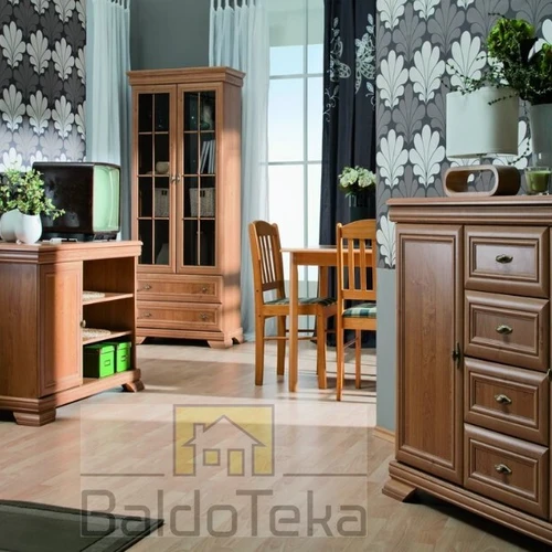 Praktiška spinta 193 cm aukščio