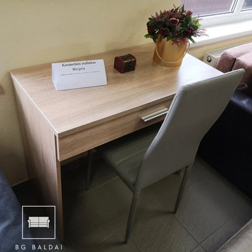 Modernus stalas „Rivjera 1S“ – puiki vieta darbui ir kosmetikai