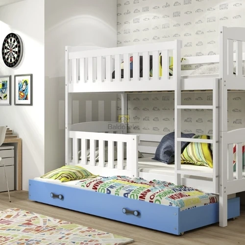 Natūralios pušies vaikiška lova su apsaugine tvorele