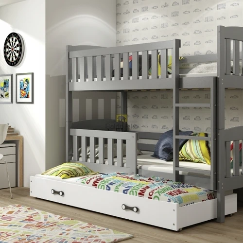 Natūralios pušies mediena vaikiškoje lovoje su apsaugine tvorele