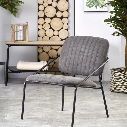 Šiuolaikiška pilka sofa lova su milteliniu plienu ir patogiu audiniu