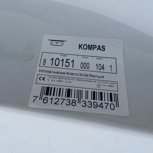 Klasikinė vonios kriauklė su 1 anga maišytuvui viduryje