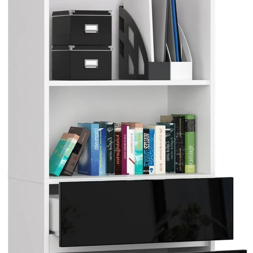 Elegantiška knygų spinta su blizgiais fasadais ir ABS apvadais