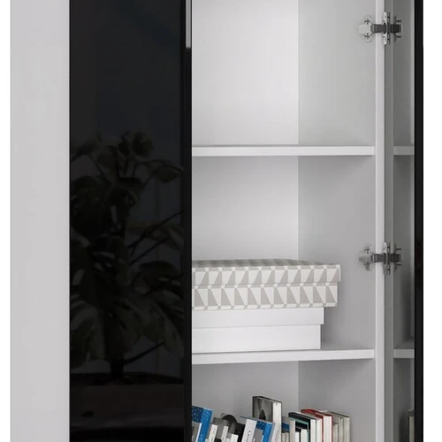 Moderni baltos spalvos knygų spinta su juodais priekiais