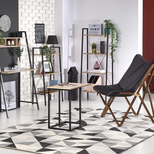 Stilinga spinta su miltelinio plieno apdaila