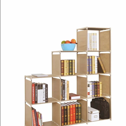 Moderni sofos lova smėlio atspalviu