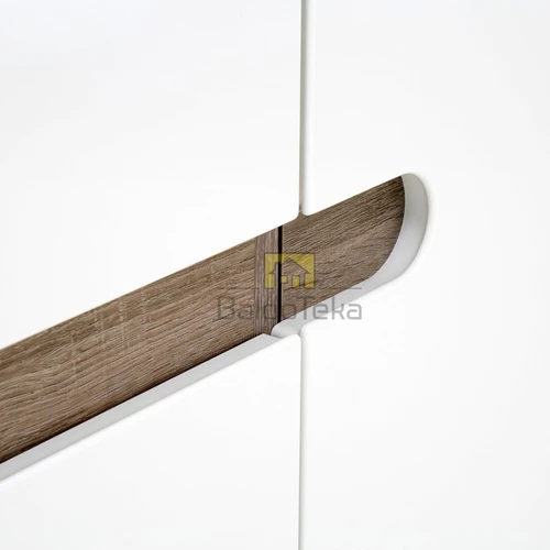 Ergonominė spinta su triufeliniu ąžuolo dekoro