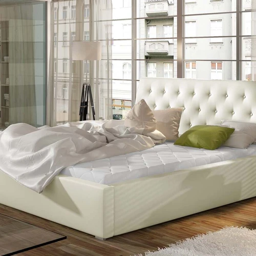 Medinis ar metalinis rėmas – pasirinkite savo stilių