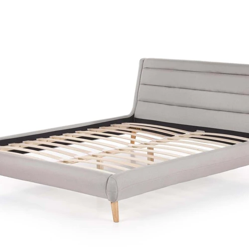 Patogi sofos lova 179x232x86 cm su natūralia mediena ir šviesiai pilku audiniu