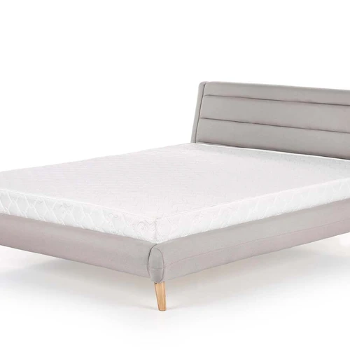 Ergonominė ir stilinga sofos lova su medžio masyvu ir šviesiai pilku audiniu