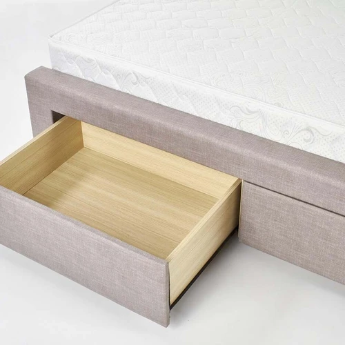 Minkšta smėlio spalvos audinio lova