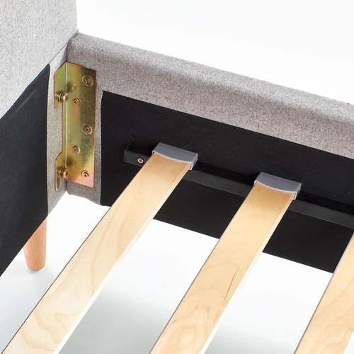 Patogi lova iš natūralaus medžio, 169x217 cm