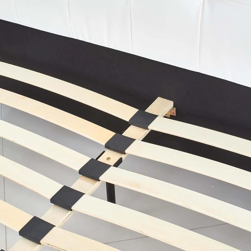 Moderni balta lova su natūraliu medžio masyvu