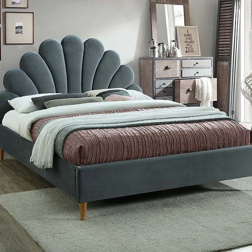 Modernūs sofos su funkcionaliu dizainu