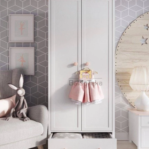 Erdvi LUNA spinta – idealus sprendimas jūsų namams