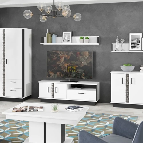 Stilinga spinta su PVC fasadais ir matiniu korpusu